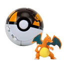 Pokebola com figura Pokémon colecionável