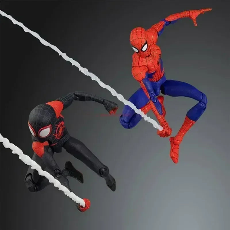 Action Figures - Spider-Gwen, Peter Parker e Miles Morales