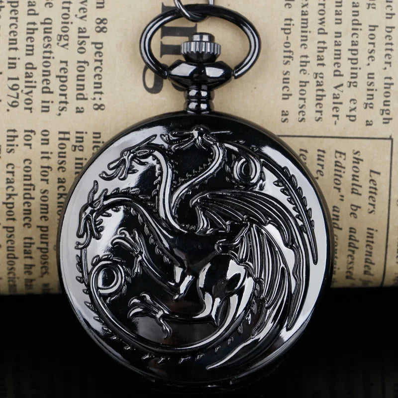 Relógio de Bolso com Mini Dados de Metal