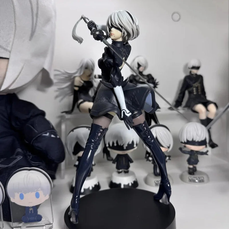Figuras Nier: Automata – 2B, 9S e A2 | PVC 18cm