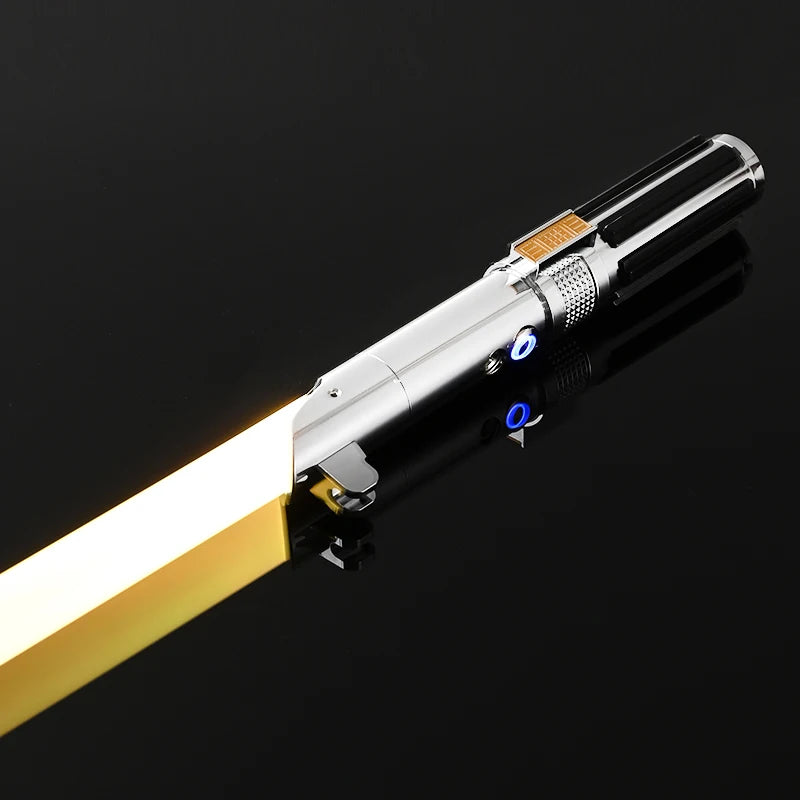 Sabre de Luz RGB de Metal — Edição Intergaláctica da Tranqueiras Goblin