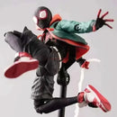Action Figures - Spider-Gwen, Peter Parker e Miles Morales