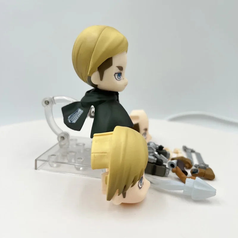 Figura Attack on Titan | 10cm Colecionável