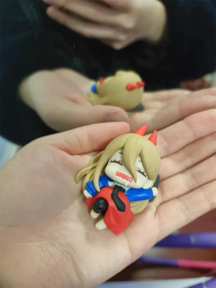 Mini Figuras Chainsaw Man – Coleção Completa Pochita, Denji, Makima e Power!