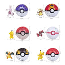 Pokebola com figura Pokémon colecionável